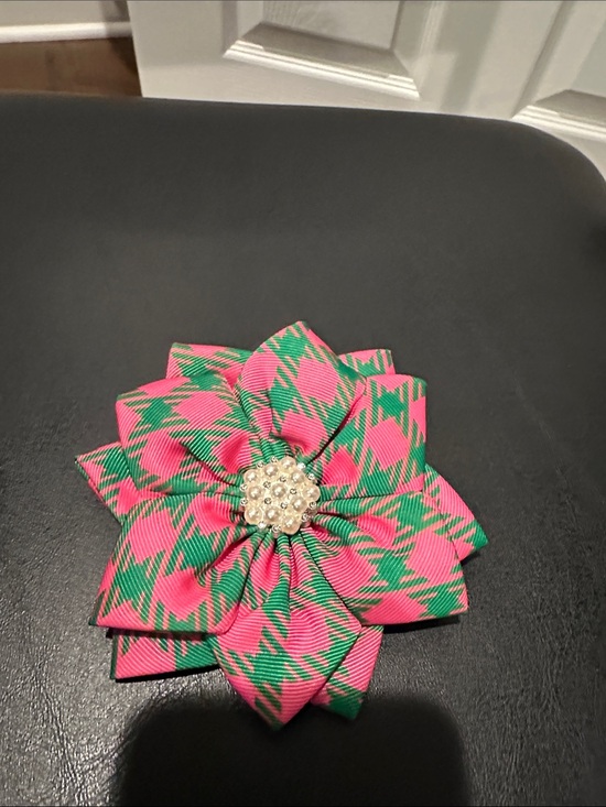 Jewelry - Pink and Green Brooch